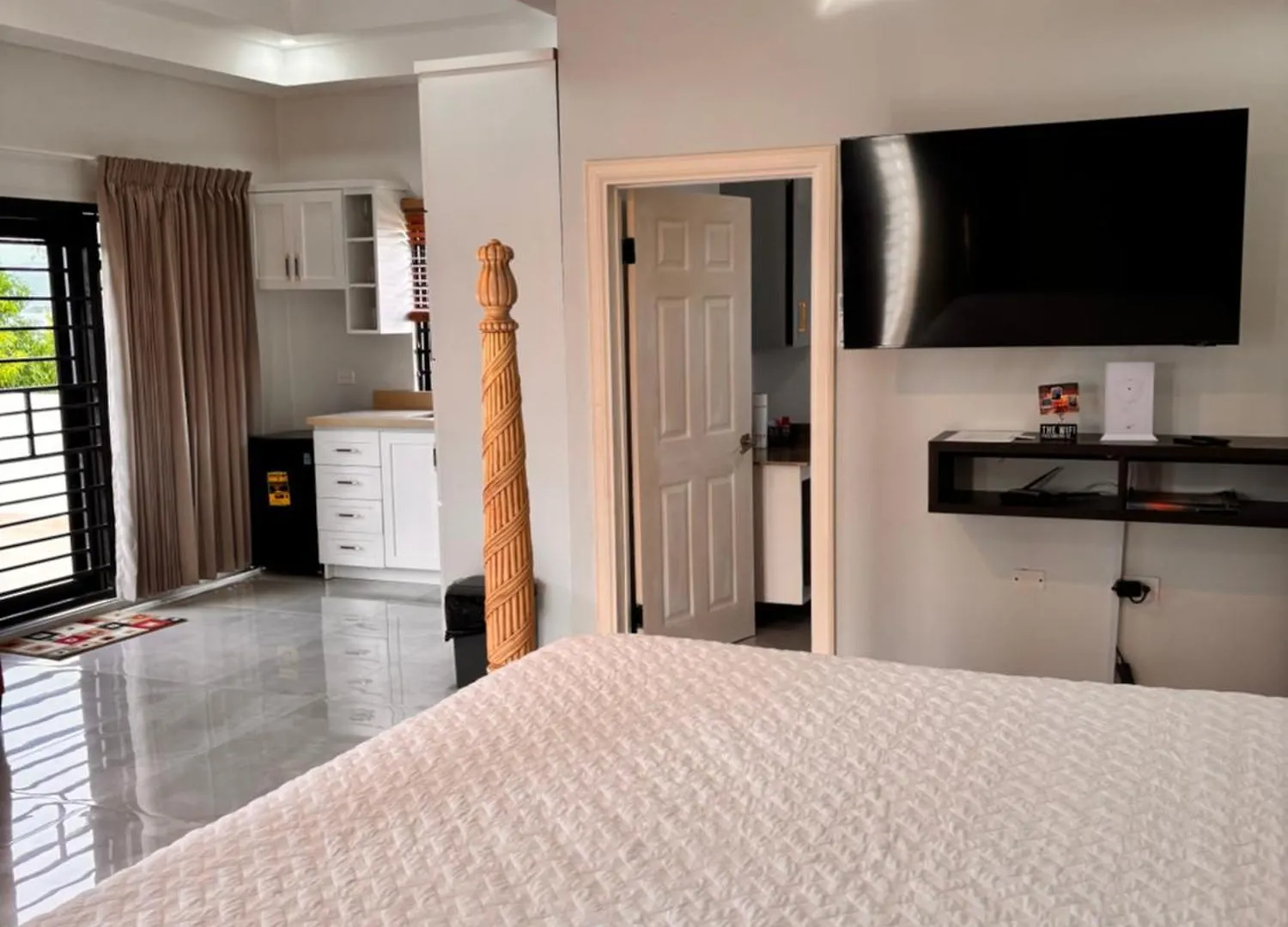 Beachscape At Black River Ethlyn By The Sea Villa